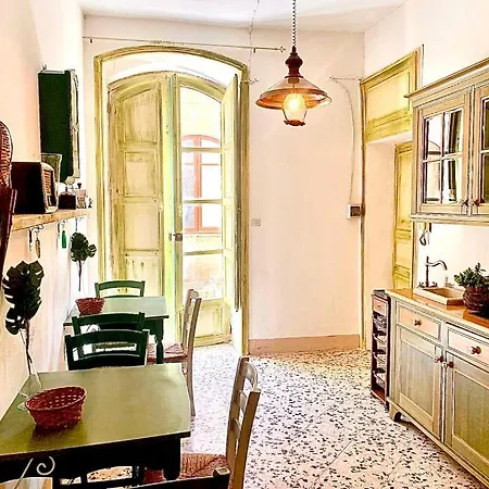 Il Vecchio Cortile 아파트 *
